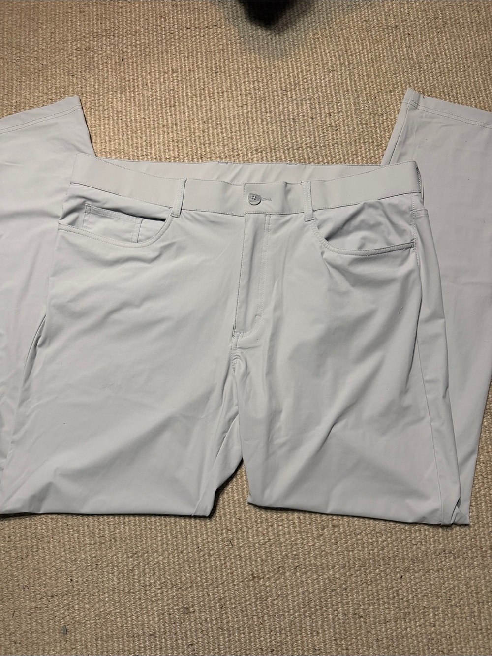 Callaway Light Gray flat front stretch comfort lightweight golf Pants 36x32